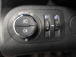 Opel Combo Opel Combo 1.5D L1H1 Edition 3-zits Airco Navigatie  Trekhaak parkeersensoren - afbeelding nr 14