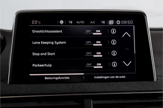 Peugeot 3008 Peugeot 3008 1.2 PureTech 130 PK GT Line | S/K-Panodak | Dig. Cockpit | Cruise | PDC | Camera | NAV | ECC | Elek. Klep | DAB | LM 19