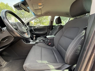 Kia Sportage Kia Sportage 1.6 GDI First Edition/Clima/Camera/Navigatie/Cruise/Trekhaak - afbeelding nr 3