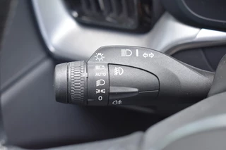 Volvo XC60 Volvo XC60 2.0 T8 TE AWD / EL. A-KLEP / P.DAK / ADAP. CRUISE - afbeelding nr 18