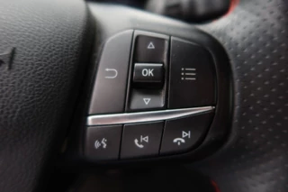 Ford Focus Ford Focus 1.0 EcoBoost ST Line Business 125pk NAVI, Camera, Trekhaak, B&O, Winter pack - afbeelding nr 17