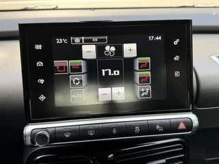 Citroën C4 Cactus Citroen C4 Cactus 1.2 PureTech Shine 110pk Navigatiesysteem | Climate control | Cruise control | Multifunctioneel stuurwiel | Trekhaak | Isofix | Getint glas | Inparkeerhulp | Parkeersensoren voor en achter | Achteruitrijcamera - afbeelding nr 15