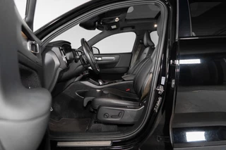 Volvo XC40 Volvo XC40 2.0 T5 AWD R-Design | 247PK | PANO | H&K | Leder | Memory - afbeelding nr 5