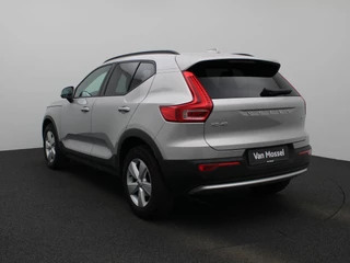 Volvo XC40 Volvo Xc40 T2 Momentum Core Aut. | Navigatie | Camera | Apple Carplay/Android Auto - afbeelding nr 2