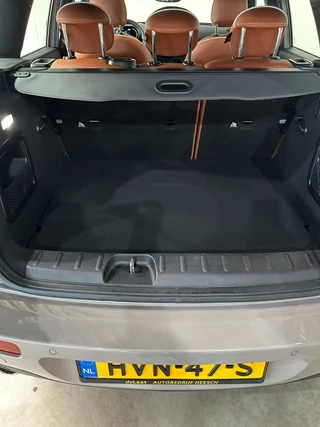 MINI Clubman MINI Clubman Cooper 1.5, 136PK,Leer,Automaat,schuifdak,electr. stoel,voorruitverw,stoelverw - afbeelding nr 31