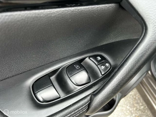 Nissan QASHQAI Nissan Qashqai 1.2 Tekna Aut. Pano Leer Led 360-Camera VOL - afbeelding nr 28