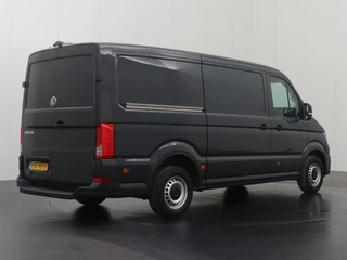 Volkswagen Crafter Volkswagen Crafter 2.0TDI 140PK L3H2 Highline | Navigatie | Camera | Airco | Betimmering - afbeelding nr 2