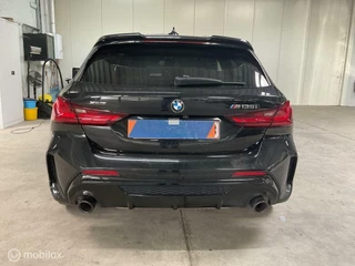 BMW 1 Serie BMW 1-serie M135i xDrive High Executive Bucket Seats Panodak Harman Kardon Etc - afbeelding nr 4