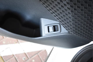 BMW X1 BMW X1 xDrive25e, BOEKJES,NAP EN ONDERHOUDSHISTORIE - afbeelding nr 25
