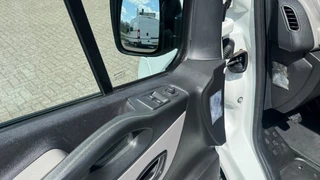 Renault Trafic Renault Trafic 1.6 DCI 89KW 121PK EURO 6 AIRCO/ CRUISE CONTROL/ NAVIGATIE/ TREKHAAK/ 100% DEALERONDERHOUDEN - afbeelding nr 18