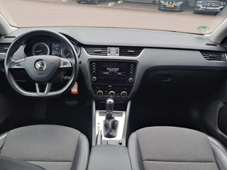 Škoda Octavia Škoda Octavia Combi 1.0 TSI Greentech Ambition Business | LED | Trekhaak | Navi | PDC | App-connect | - afbeelding nr 5