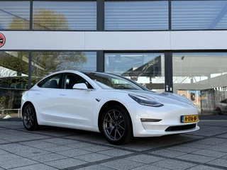Tesla Model 3 Tesla Model 3 Long Range AWD Dual | Autopilot | Panorama | Leder | - afbeelding nr 2