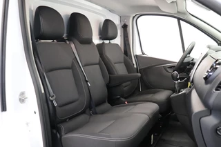 Nissan NV300 Nissan NV300 2.0 dCi 145PK Automaat EURO 6 - AC/climate - Navi - Cruise - € 11.950,- Excl. - afbeelding nr 5