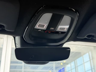 Volvo XC40 Volvo XC40 B4 197PK Plus Dark| Adap.Cruise| Trekhaak| Camera| Google| Elek. - afbeelding nr 20