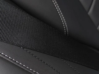 Mercedes-Benz E-Klasse Mercedes-Benz E-Klasse 220d automaat / AMG pakket 2017 / CARBON / LED *NAP* - afbeelding nr 19