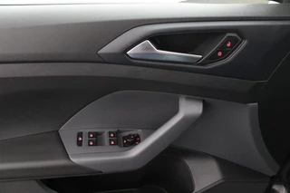 Volkswagen T-Cross Volkswagen T-Cross 1.0 TSI Life | Cruise Adapt | DAB | Carplay - afbeelding nr 16