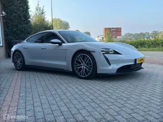 Porsche Taycan Porsche Taycan Performance 84 kWh PANO/AIRCO/CAM/LEDER/CHRON - afbeelding nr 23