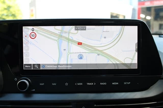 Hyundai i20 Hyundai i20 1.0 T-GDI Comf.Smart Aut. Navi/Led/Pdc/Cam/16
