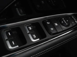 Kia Niro Kia Niro 1.6 GDi Hybrid DynamicLine | Carplay | Camera |  Half leder | Navigatie | Climate control | Cruise control | Bluetooth - afbeelding nr 25