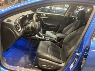 Kia Ceed Sportswagon Kia Ceed Sportswagon 1.6 GDI PHEV ExecutiveLine | Panoramadak | Stoelverwarming / Stoelventilatie| Camera | Navigatie | Adaptive cruise control - afbeelding nr 3