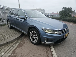 Volkswagen Passat Volkswagen Passat Variant 1.4 TSI GTE Highline Pano Led - afbeelding nr 5