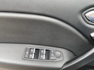 Renault Captur Renault Captur 1.6 E-Tech Hybrid 145 Automaat Intens Navigatie Camera Clima + Cruise Control Lmv Dab Carplay Keyless Parkeersensoren V+A NL Auto - afbeelding nr 31