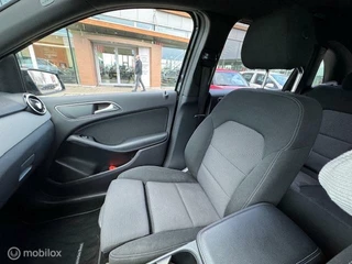 Mercedes-Benz B-Klasse Mercedes B-klasse 250 e Business Solution Automaat , Hoge instap , circa 220km bereik , Navigatie , Camera achter , Parkeerhulp Voor & Achter , Hoge instap , - afbeelding nr 20