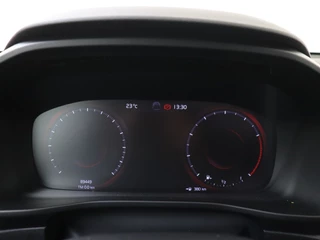 Volvo XC40 Volvo XC40 T4 R-Design | Trekhaak | Panoramadak | Dodehoekdetectie | - afbeelding nr 21