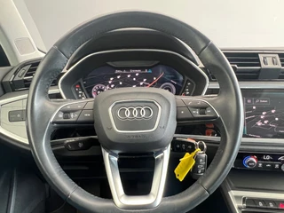 Audi Q3 Audi Q3 35 TFSI Advanced AUTOMAAT NL AUTO Lichtmetalen velgen 20