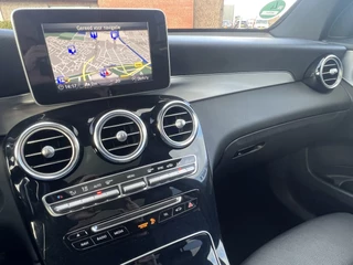 Mercedes-Benz GLC Night Pakket Trekhaak Panodak Leder Burmester Audio 360 Camera Elek.stoelen Vol Opties NL Auto BTW Auto AMG in en Exterieur - afbeelding nr 14