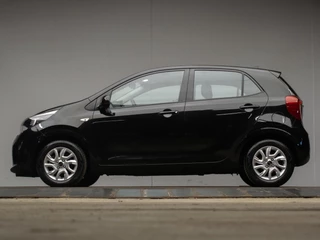 Kia Picanto Kia Picanto 1.0 CVVT ComfortPlusLine BLACK EDITION (APPLECARPLAY,NAVI,LED,CAMERA,SPORTSTOELEN,LM VELGEN,ELECTRISCH PAKKET,PDC) - afbeelding nr 1