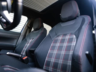 Volkswagen Polo Volkswagen Polo 2.0 TSI GTI Pano Virtual Navi Cruise Camera - afbeelding nr 17