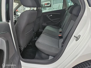 Volkswagen Polo Volkswagen Polo 1.2 TSI Highline Automaat - afbeelding nr 21