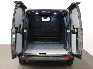 Ford Transit Custom Ford Transit Custom 170pk Automaat L1H1 Limited Raptor Edition Navigatie Airco Cruise control ACC Parkeersensoren Sport - afbeelding nr 3
