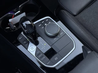BMW 1 Serie BMW 1-serie 116d Executive Edition | Live Cockpit | Sfeerverlichting | Apple Carplay | - afbeelding nr 34