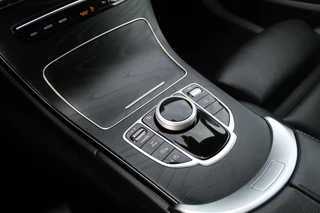 Mercedes-Benz C-Klasse Mercedes-Benz C-klasse Estate 180 AMG/Night/Multibeam/Camera/Stoelverw/Digtaal Display - afbeelding nr 21