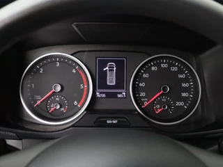 Volkswagen Crafter Volkswagen Crafter 2.0TDI 140PK L3H3 | Camera | Airco | Cruise | Betimmering | 3-Persoons - afbeelding nr 9
