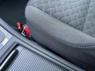 Volkswagen Golf Volkswagen Golf Variant 1.0 TSI Comfortline|DSG|PANO|ACC|STOELVERWARMING - afbeelding nr 30