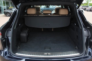 Porsche Cayenne Porsche Cayenne 3.0 E-Hybrid / Panoramadak / 360Camera / Luchtvering / 21'' / Softclose / Keyless / Sportchrono / Stuurverwarming / Stuurverwarming / DAB / Stoelverwarming / ACC - afbeelding nr 15