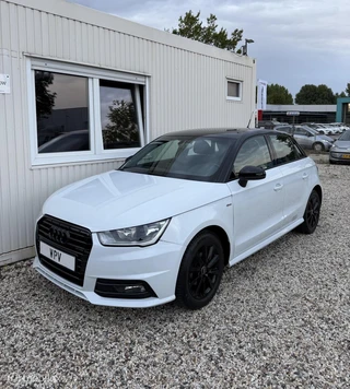 Audi A1 1.0 TFSI S-Line Pro Navi Cruise Black Optik
