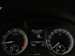 Škoda Octavia Skoda Octavia 1.5 TSI Business Edition | Stoelverwarming |  Trekhaak | Carplay | Half leder | Navigatie | Climate control | Parkeerhulp | Cruise control - afbeelding nr 26