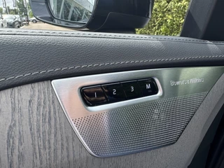 Volvo XC90 Volvo XC90 T8 Plug-in hybrid AWD Ultra Dark | Luchtvering | 360 Camera | B&W Audio | Standkachel - afbeelding nr 17