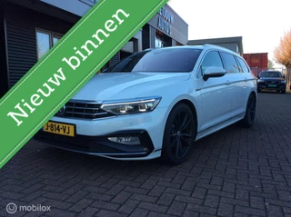 Volkswagen Passat Volkswagen Passat Variant 2.0 TSI R-Line Business + Panorama Leder - afbeelding nr 1