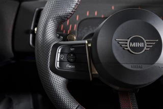 MINI Countryman MINI Countryman 1.5 C 170 PK John Cooper Works L | S/K-Panodak | Dig. Cockpit | Adapt. Cruise | Stoel-+Stuurverw. | Harman/Kardon | 360 Camera | NAV + App. Connect | ECC | Elek. Klep | DAB | LM 20