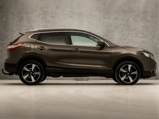 Nissan QASHQAI (PANORAMADAK, NAVIGATIE, CLIMATE, 360 CAMERA, STOELVERWARMING, SPORTSTOELEN, GETINT GLAS, XENON, CRUISE, NIEUWSTAAT) - afbeelding nr 4