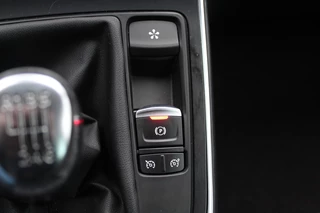 Renault Grand Scénic Renault Grand Scénic 1.2 TCe Intens 7p. / Camera / Navigatie / 20'' / Half leder / Keyless / Dodehoek / Cruise Control - afbeelding nr 18