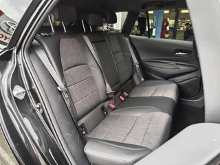 Toyota Corolla Touring Sports Toyota Corolla Touring Sports 1.8 Hybrid Business Plus | Navi | Keyless Entry | Stoelverwarmin - afbeelding nr 30