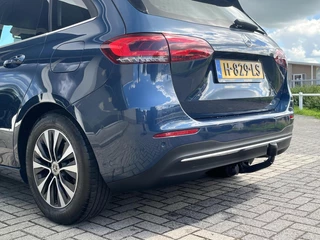 Mercedes-Benz B-Klasse Mercedes B-klasse 180 BNS TREKHAAK+LED+SPORTSTOEL+CARPLAY - afbeelding nr 14