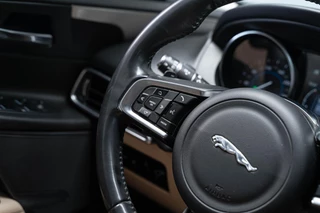 Jaguar XE Jaguar XE 2.0 D Pure Leder Panorama - afbeelding nr 24