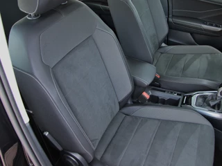 Volkswagen T-Roc Volkswagen T-Roc 1.5 TSI 150pk DSG Style | Acc | Lane | Camera - afbeelding nr 24